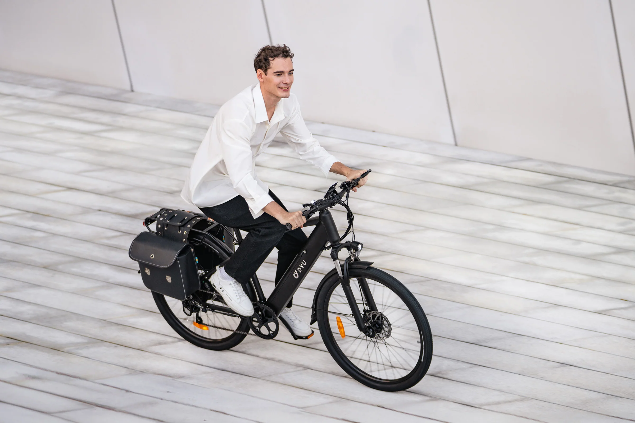 DYU C5 27.5 Inch City Electric Bike - Image 7